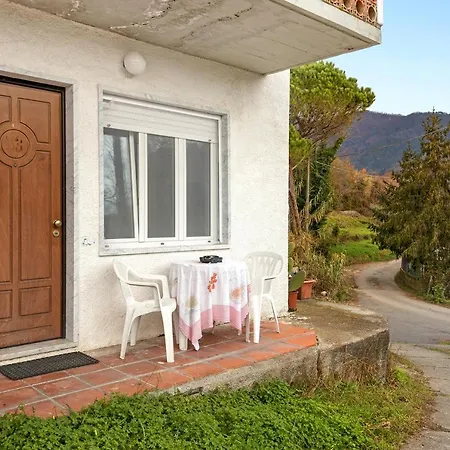 Apartament A *